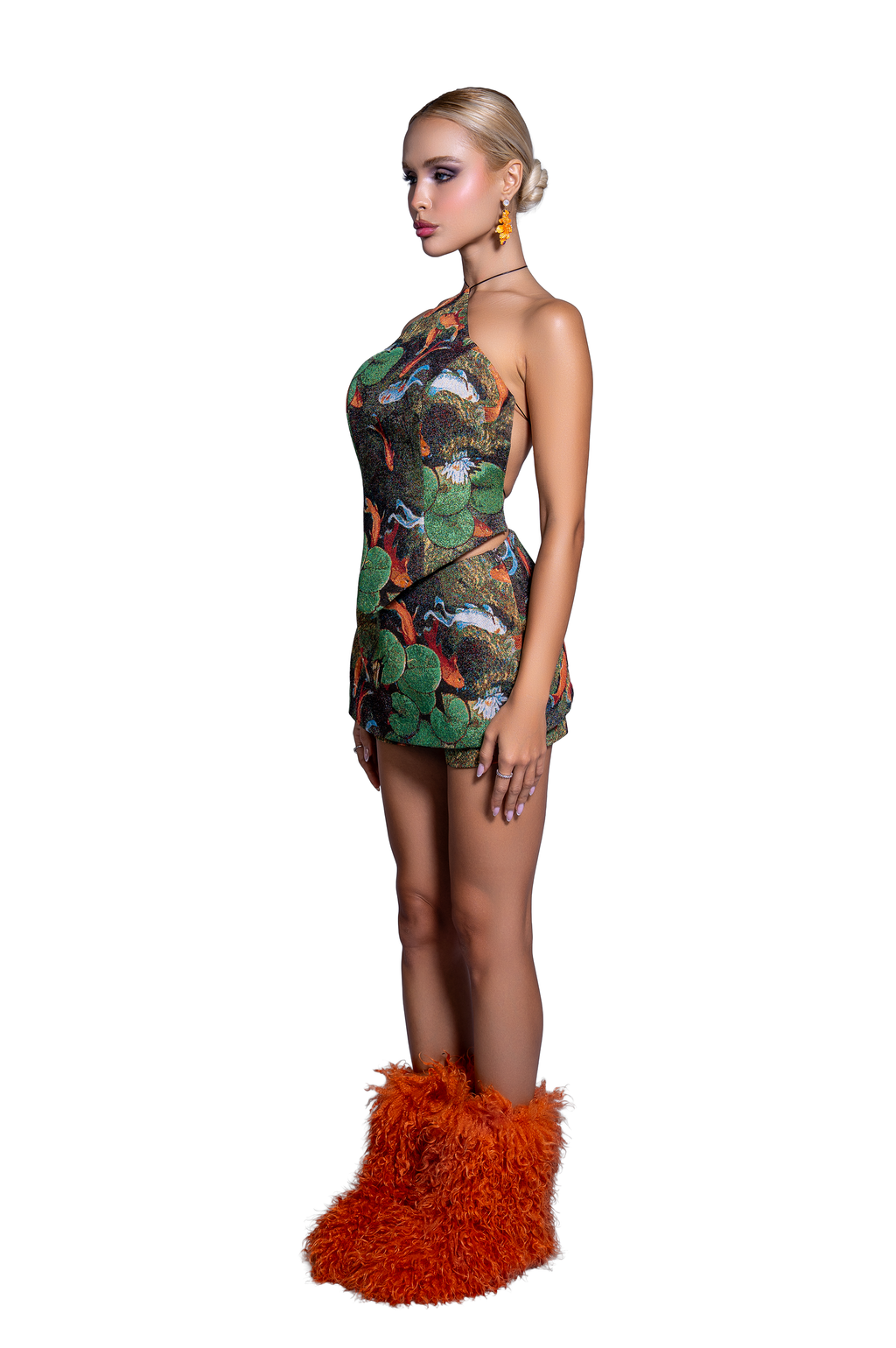 28Natelier The Koi Halter