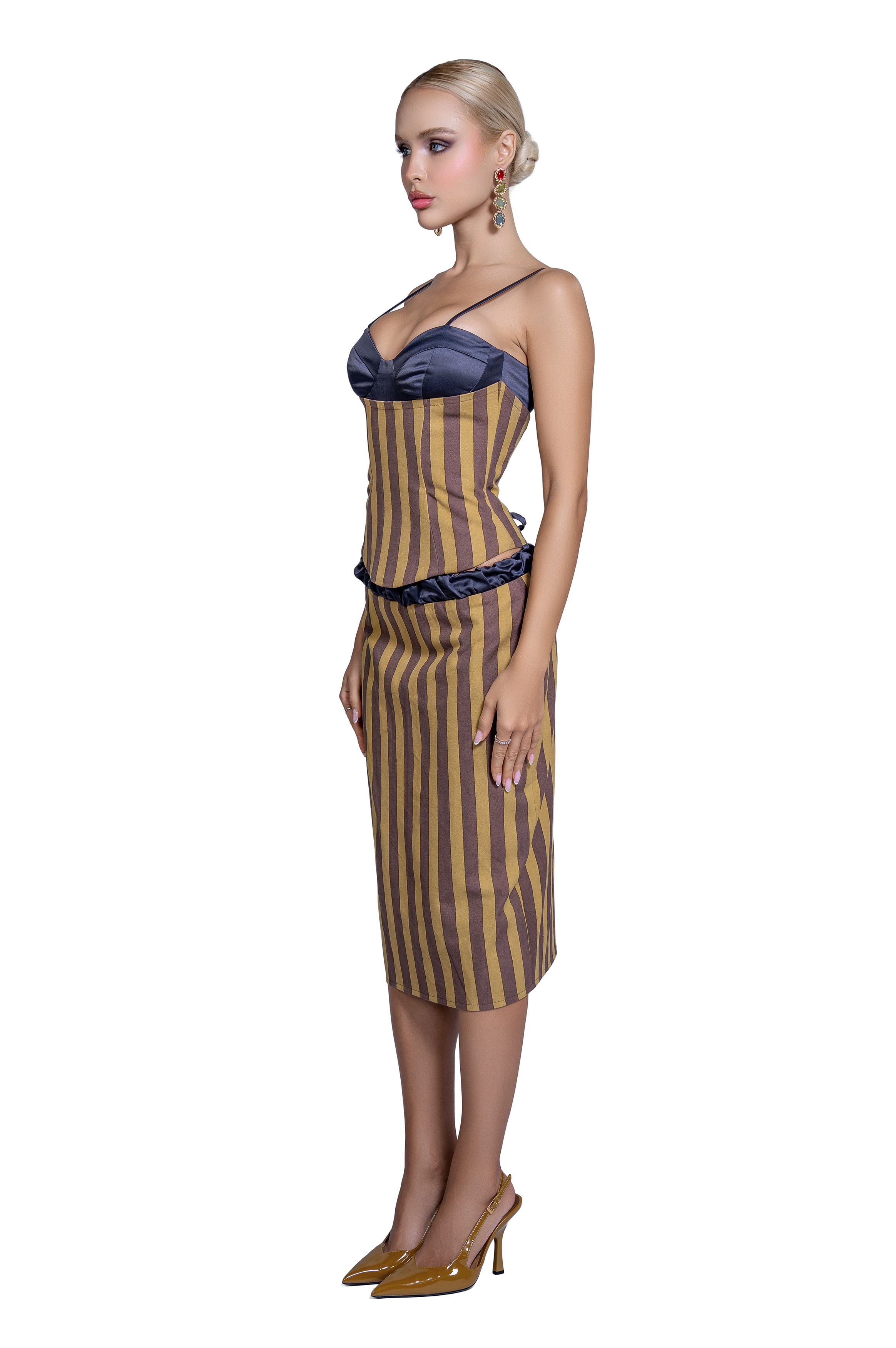28Natelier The Striped Skirt